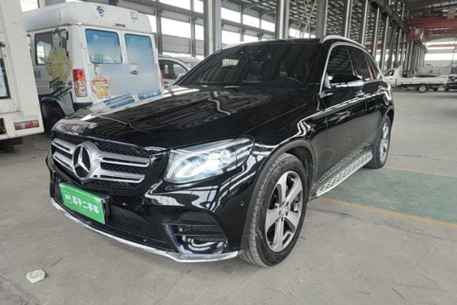 Used Mercedes-Benz GLC 2017 GLC 260 4MATIC Luxury Model