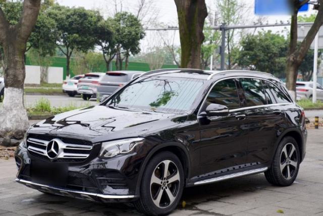 Used Mercedes-Benz GLC 2017 GLC 260 4MATIC Luxury Model