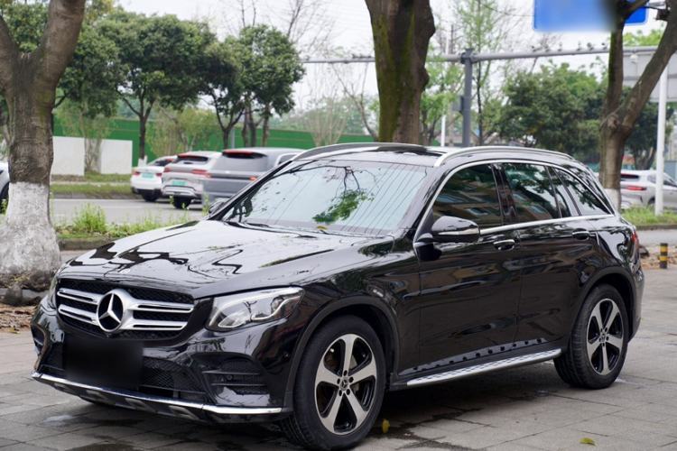 Used Mercedes-Benz GLC 2017 GLC 260 4MATIC Luxury Model Guazi used car, China used car export, Used car for sale, Used  cars, Cheapest cars for sale