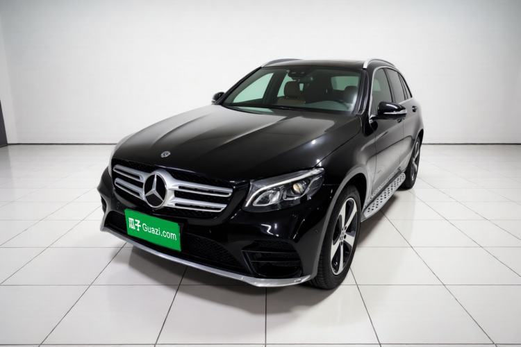 Used Mercedes-Benz GLC 2017 GLC 260 4MATIC Luxury Model Guazi used car, China used car export, Used car for sale, Used  cars, Cheapest cars for sale
