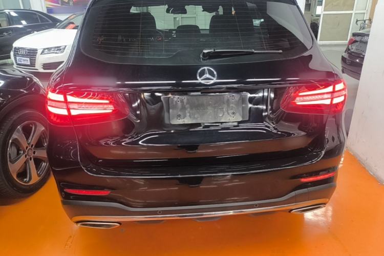 Used Mercedes-Benz GLC 2017 GLC 260 4MATIC Luxury Model Rear