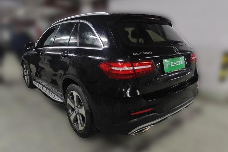 Used Mercedes-Benz GLC 2017 GLC 260 4MATIC Luxury Model Rear Left 45 Deg