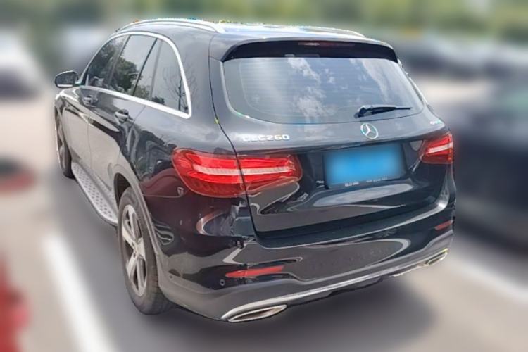 Used Mercedes-Benz GLC 2017 GLC 260 4MATIC Luxury Model Rear Left 45 Deg