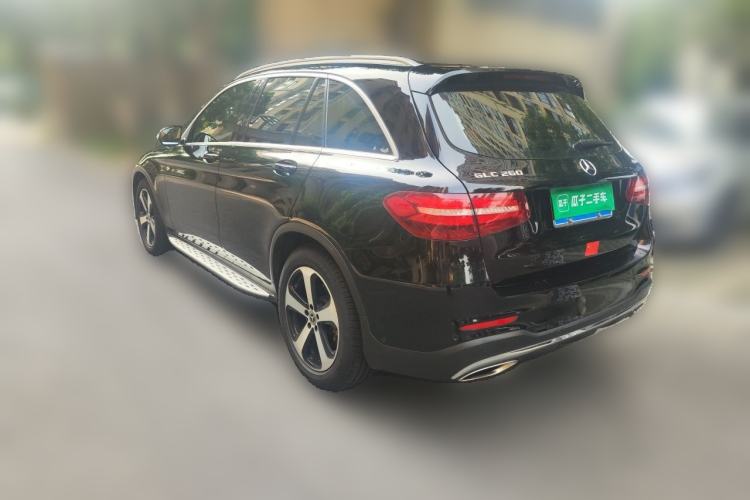 Used Mercedes-Benz GLC 2017 GLC 260 4MATIC Luxury Model Rear Left 45 Deg