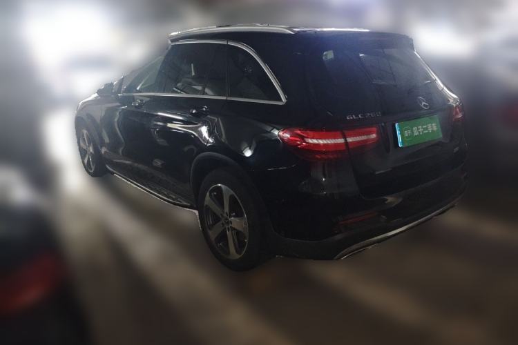 Used Mercedes-Benz GLC 2017 GLC 260 4MATIC Luxury Model Rear Left 45 Deg