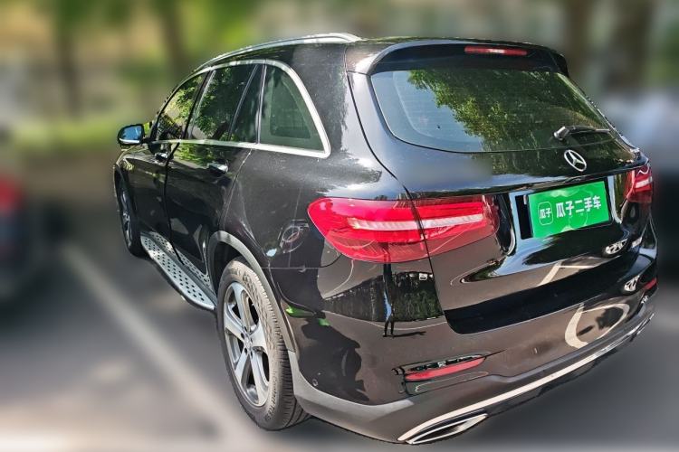 Used Mercedes-Benz GLC 2017 GLC 260 4MATIC Luxury Model Rear Left 45 Deg