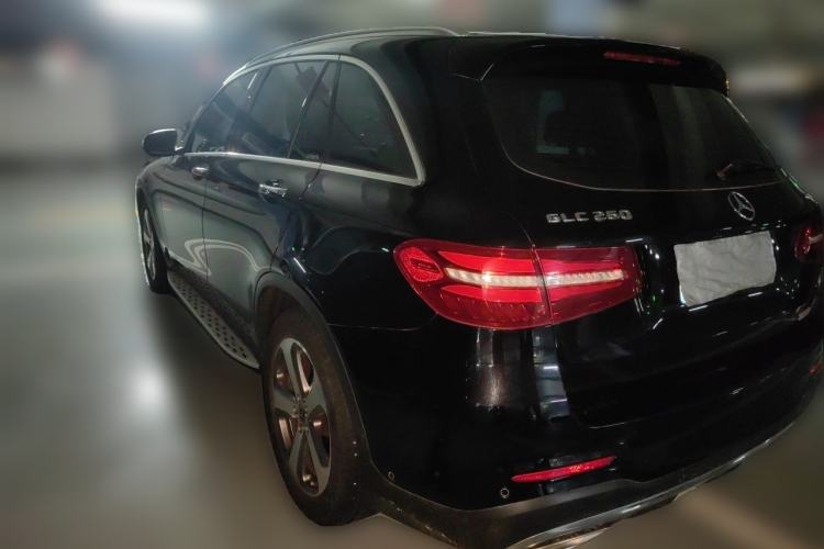 Used Mercedes-Benz GLC 2017 GLC 260 4MATIC Luxury Model Rear Left 45 Deg
