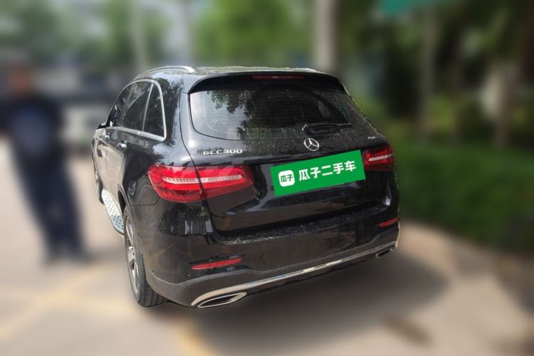 Used Mercedes-Benz GLC 2017 GLC 260 4MATIC Luxury Model Rear Left 45 Deg