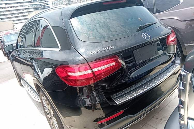 Used Mercedes-Benz GLC 2017 GLC 260 4MATIC Dynamic Edition Rear Left 45 Deg