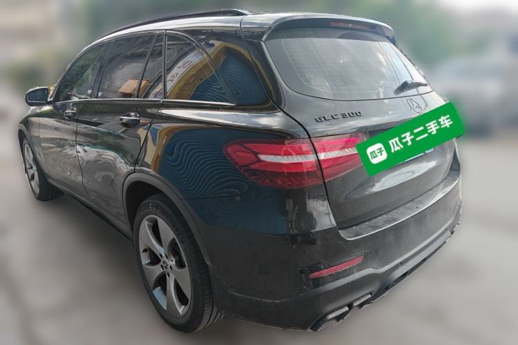 Used Mercedes-Benz GLC 2017 GLC 300 4MATIC Luxury Model Rear Left 45 Deg