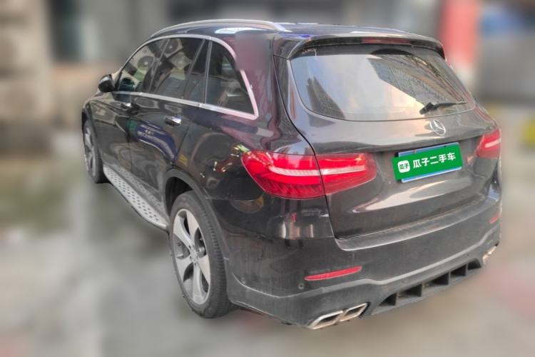 Used Mercedes-Benz GLC 2017 GLC 300 4MATIC Luxury Model Rear Left 45 Deg