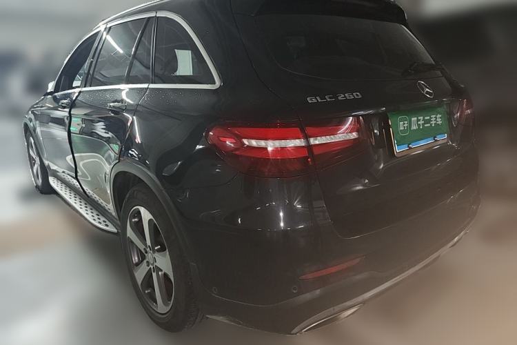 Used Mercedes-Benz GLC 2017 GLC 260 4MATIC Luxury Model Rear Left 45 Deg