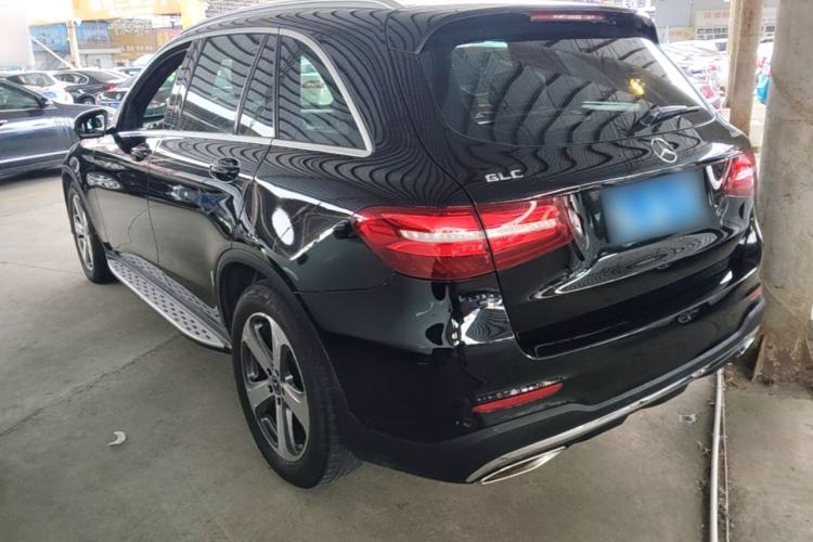 Used Mercedes-Benz GLC 2017 GLC 260 4MATIC Luxury Model Rear Left 45 Deg