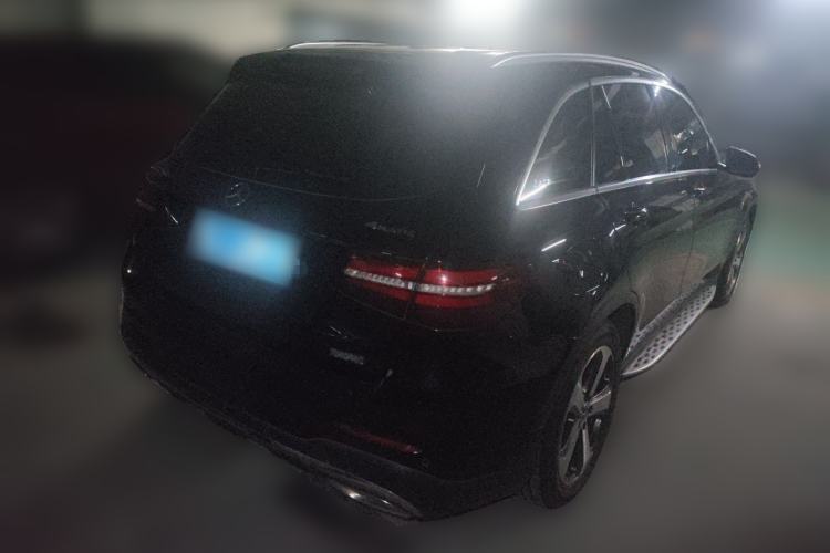 Used Mercedes-Benz GLC 2017 GLC 260 4MATIC Luxury Model Rear Right 45 Deg