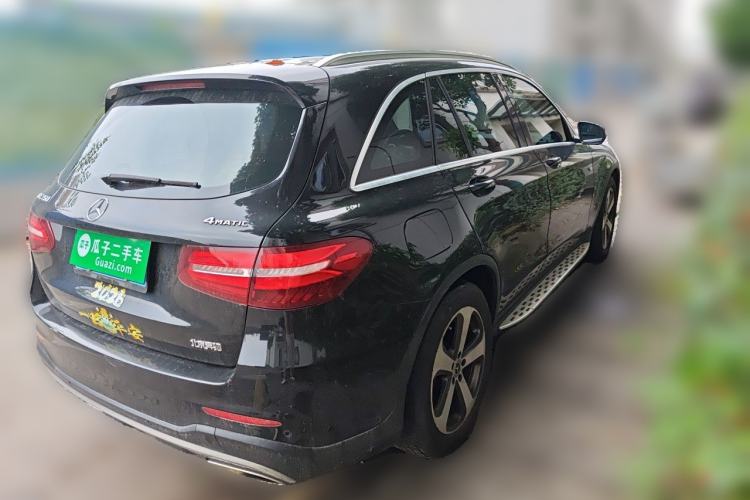 Used Mercedes-Benz GLC 2017 GLC 260 4MATIC Luxury Model Rear Right 45 Deg