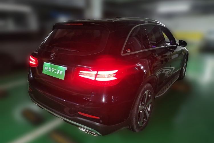Used Mercedes-Benz GLC 2017 GLC 260 4MATIC Luxury Model Rear Right 45 Deg