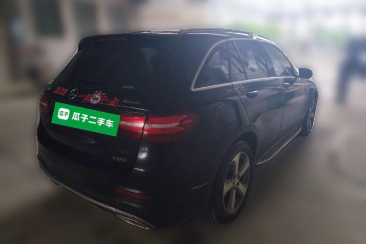 Used Mercedes-Benz GLC 2017 GLC 260 4MATIC Luxury Model Rear Right 45 Deg