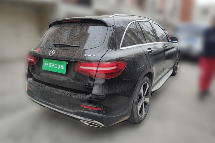 Used Mercedes-Benz GLC 2017 GLC 260 4MATIC Luxury Model Rear Right 45 Deg