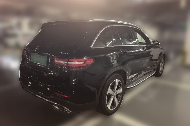 Used Mercedes-Benz GLC 2017 GLC 300 4MATIC Sport Edition Rear Right 45 Deg