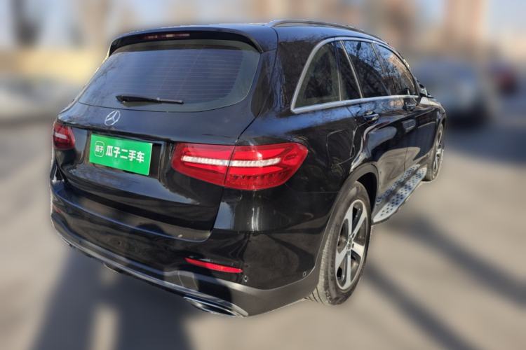 Used Mercedes-Benz GLC 2017 GLC 260 4MATIC Luxury Model Rear Right 45 Deg