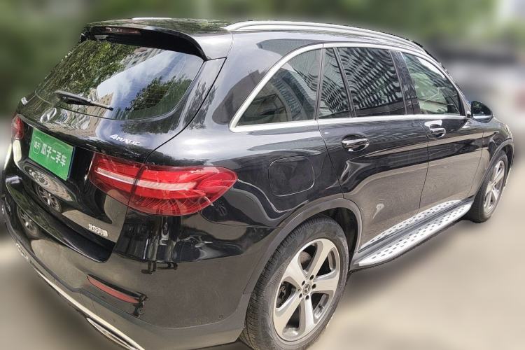 Used Mercedes-Benz GLC 2017 GLC 300 4MATIC Sport Edition Rear Right 45 Deg