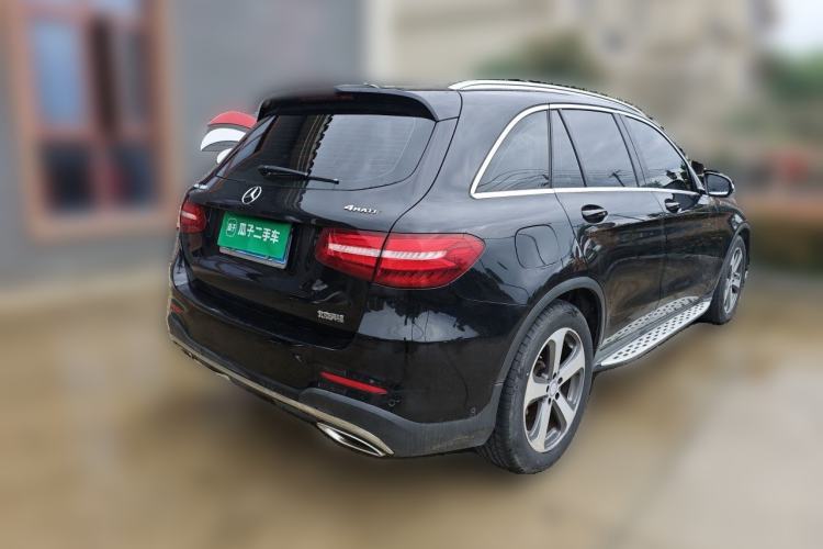 Used Mercedes-Benz GLC 2017 GLC 300 4MATIC Sport Edition Rear Right 45 Deg