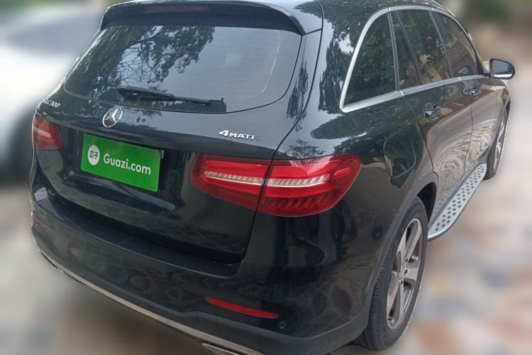 Used Mercedes-Benz GLC 2017 GLC 300 4MATIC Sport Edition Rear Right 45 Deg