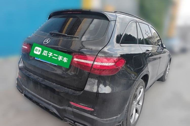Used Mercedes-Benz GLC 2017 GLC 300 4MATIC Luxury Model Rear Right 45 Deg