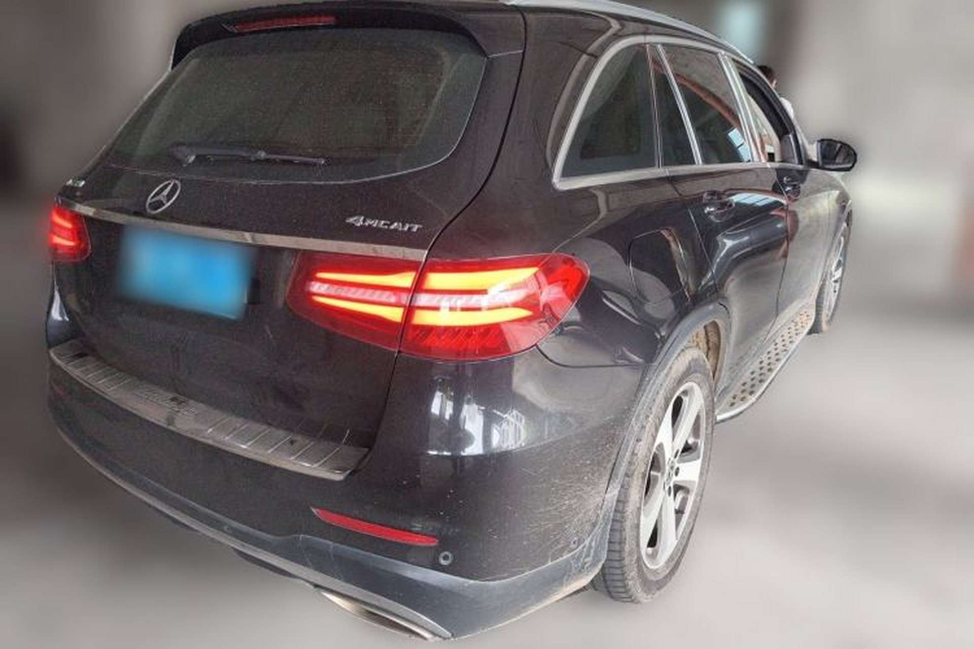 Used Mercedes-Benz GLC 2017 GLC 260 4MATIC Luxury Model Rear Right 45 Deg