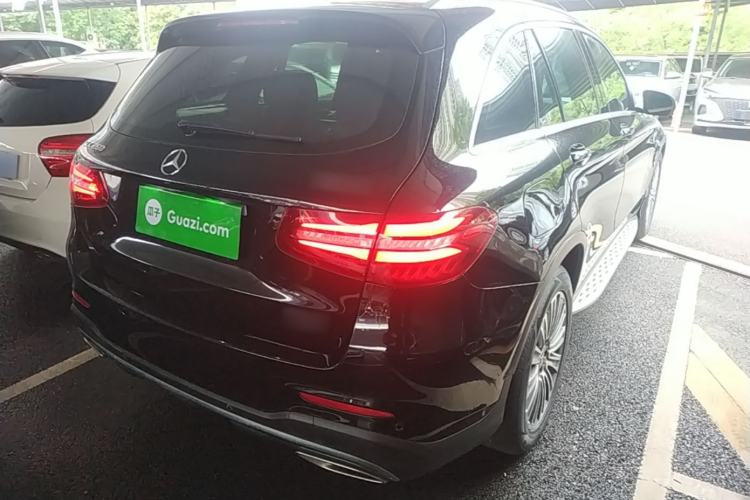 Used Mercedes-Benz GLC 2017 GLC 260 4MATIC Dynamic Edition Rear Right 45 Deg