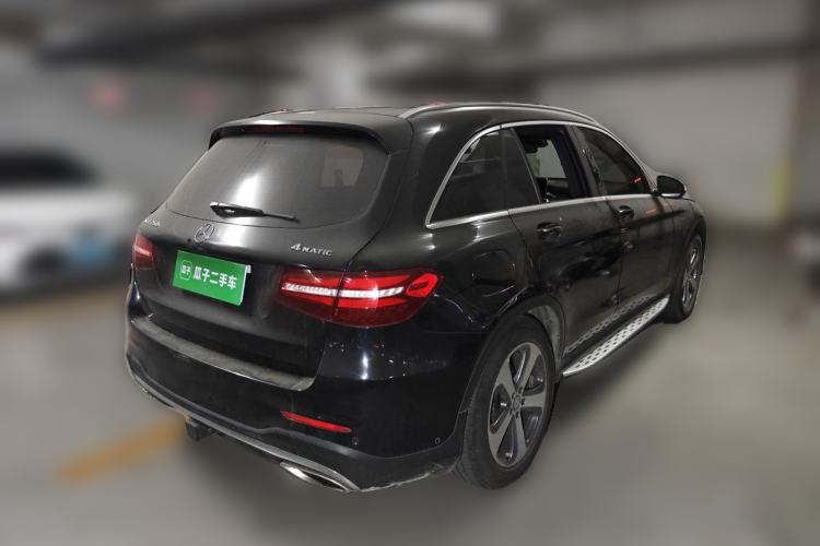 Used Mercedes-Benz GLC 2017 GLC 260 4MATIC Luxury Model Rear Right 45 Deg