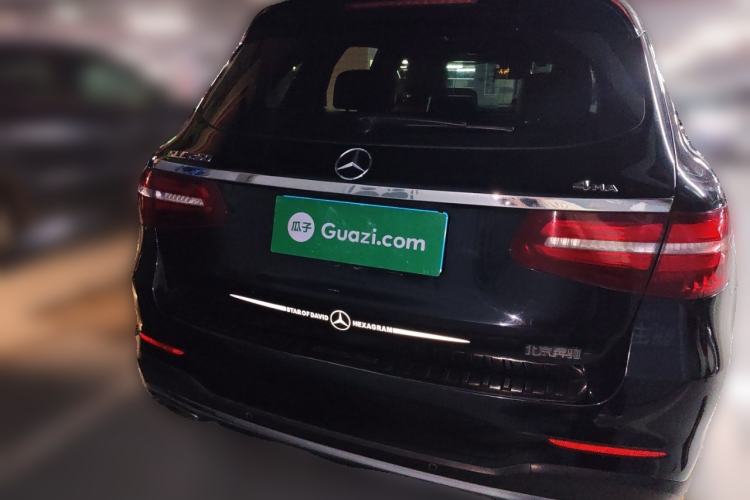 Used Mercedes-Benz GLC 2017 GLC 260 4MATIC Luxury Model Rear