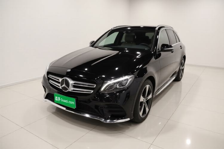 Used Mercedes-Benz GLC 2017 GLC 260 4MATIC Luxury Model Guazi used car, China used car export, Used car for sale, Used cars, Cheapest cars for sale