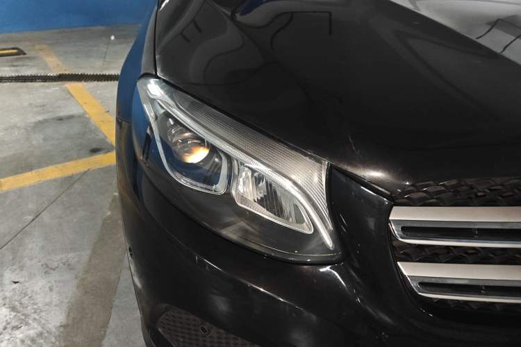 Used Mercedes-Benz GLC 2017 GLC 200 4MATIC Right Front Headlight