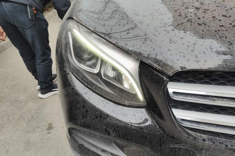 Used Mercedes-Benz GLC 2017 GLC 260 4MATIC Luxury Model Right Front Headlight