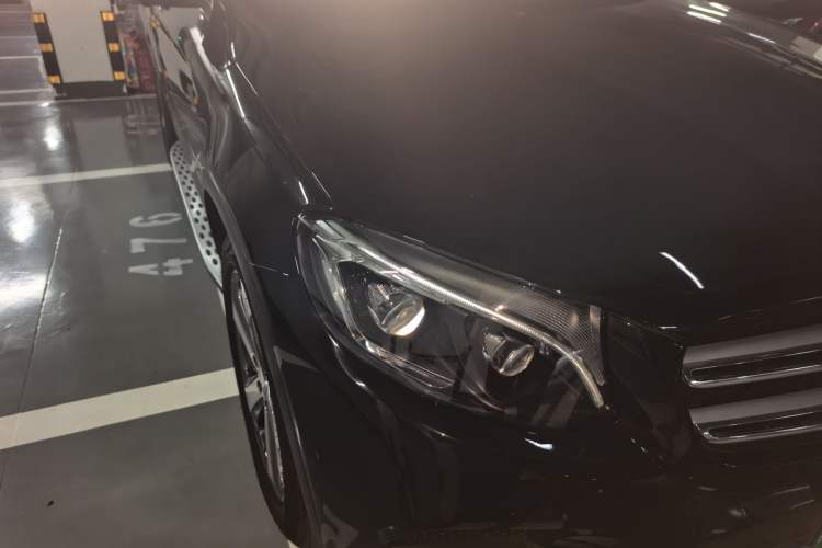 Used Mercedes-Benz GLC 2017 GLC 300 4MATIC Sport Edition Right Front Headlight
