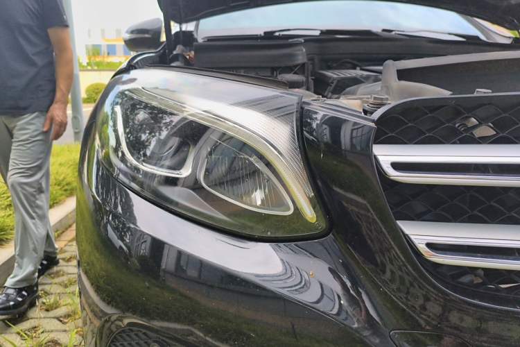 Used Mercedes-Benz GLC 2017 GLC 200 4MATIC Right Front Headlight