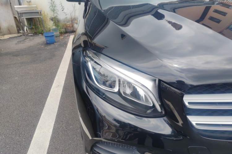 Used Mercedes-Benz GLC 2017 GLC 260 4MATIC Dynamic Edition Right Front Headlight