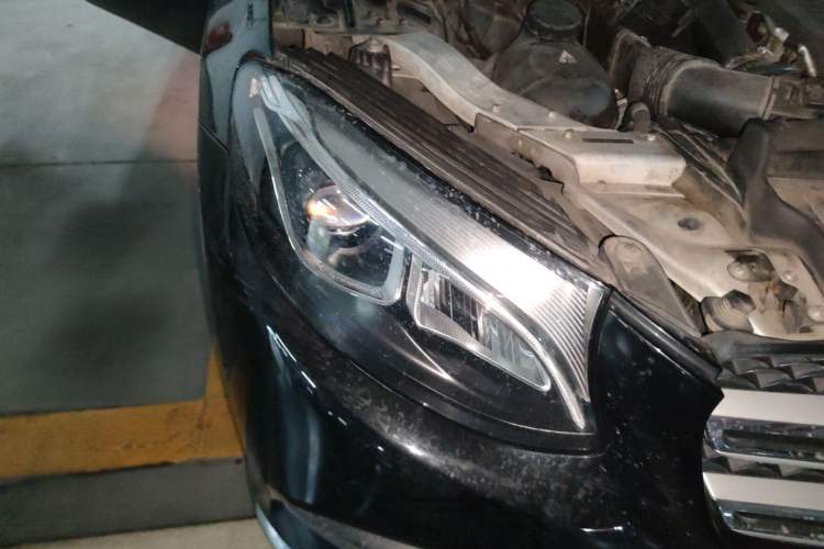 Used Mercedes-Benz GLC 2017 GLC 260 4MATIC Dynamic Edition Right Front Headlight