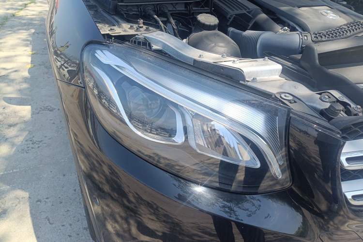 Used Mercedes-Benz GLC 2017 GLC 200 4MATIC Right Front Headlight