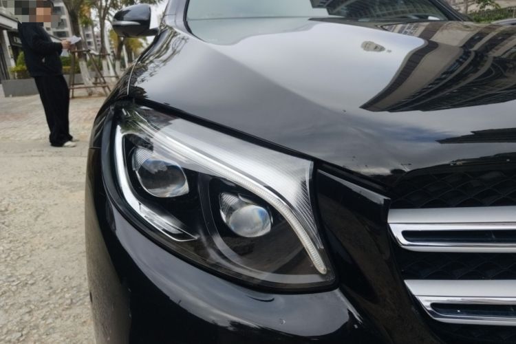 Used Mercedes-Benz GLC 2017 GLC 300 4MATIC Sport Edition Right Front Headlight