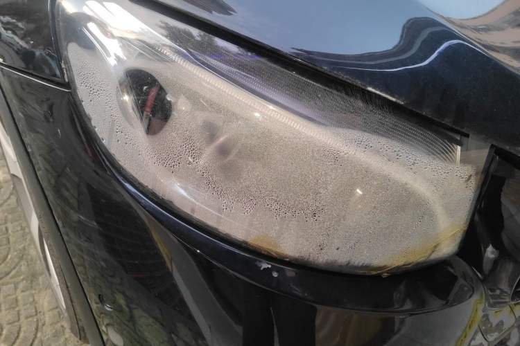 Used Mercedes-Benz GLC 2017 GLC 300 4MATIC Luxury Model Right Front Headlight