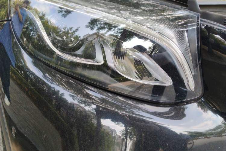 Used Mercedes-Benz GLC 2017 GLC 200 4MATIC Right Front Headlight
