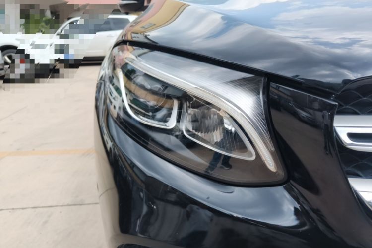 Used Mercedes-Benz GLC 2017 GLC 260 4MATIC Dynamic Edition Right Front Headlight