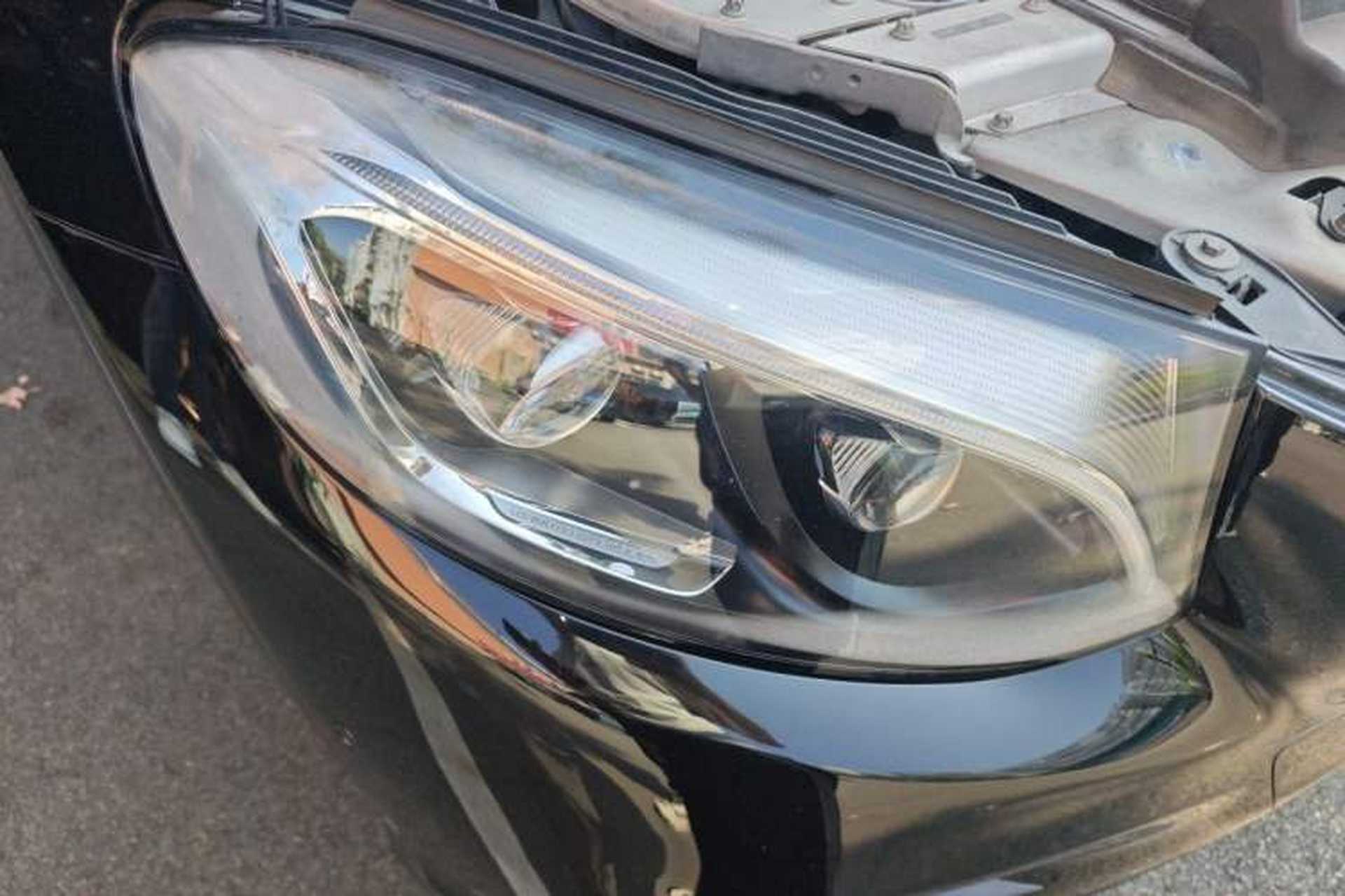 Used Mercedes-Benz GLC 2017 GLC 300 4MATIC Sport Edition Right Front Headlight