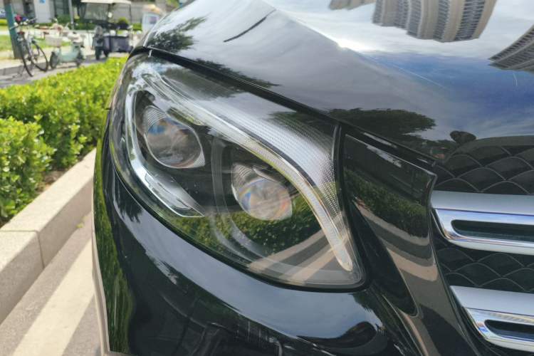Used Mercedes-Benz GLC 2017 GLC 300 4MATIC Sport Edition Right Front Headlight