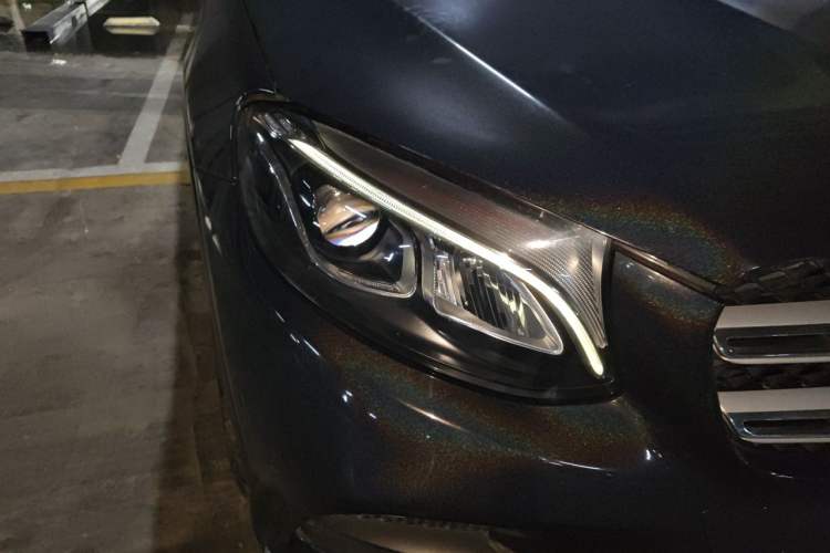 Used Mercedes-Benz GLC 2017 GLC 200 4MATIC Right Front Headlight