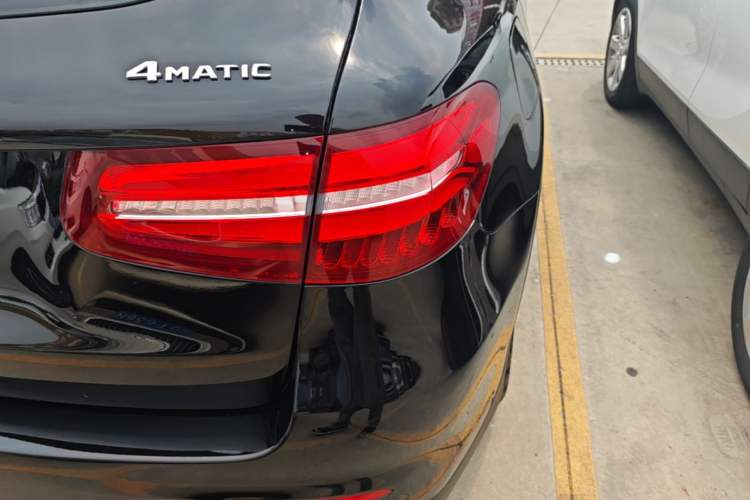 Used Mercedes-Benz GLC 2017 GLC 260 4MATIC Dynamic Edition Right Rear Taillight