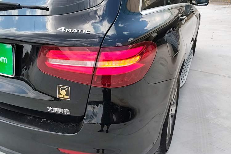 Used Mercedes-Benz GLC 2017 GLC 260 4MATIC Luxury Model Right Rear Taillight