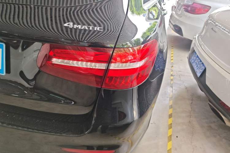 Used Mercedes-Benz GLC 2017 GLC 260 4MATIC Dynamic Edition Right Rear Taillight